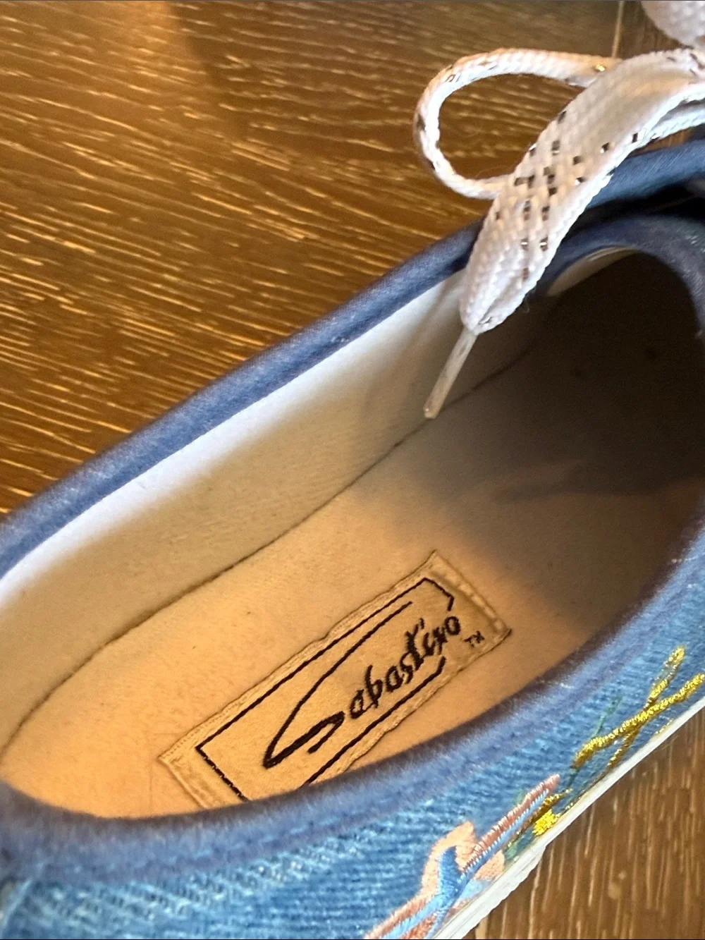 Sabastino vintage sneaker embroidered denim sea theme Pisces style size 8 womens
